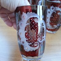 Кристални чаши цветен червен кристал , снимка 4 - Антикварни и старинни предмети - 37544778