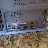 Продавам стар работещ компютър. , снимка 16 - Работни компютри - 30355362
