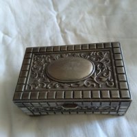 Метална кутия за бижута ЦАМ от соца ръчна изработка 88х55х32мм, снимка 2 - Други - 33540686