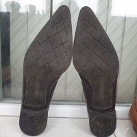 Подарявам Дамски обувки Roland ЕСТЕСТВЕНА КОЖА 39 номер, снимка 14 - Дамски обувки на ток - 35094965