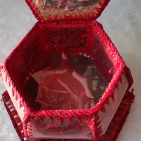 червена социалистическа кутия, соц , снимка 6 - Антикварни и старинни предмети - 43314296