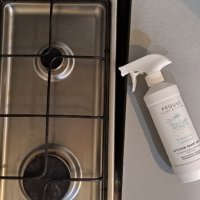 Спрей за почистване и грижа за кухненски повърхности + подарък мостра на парфюм, снимка 1 - Други стоки за дома - 41732211