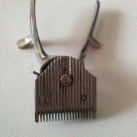 Стара Ръчна Машинка за Подстригване , снимка 4 - Антикварни и старинни предмети - 40748545