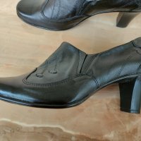 Нови кожени бълг. обувки, снимка 5 - Дамски обувки на ток - 39909541