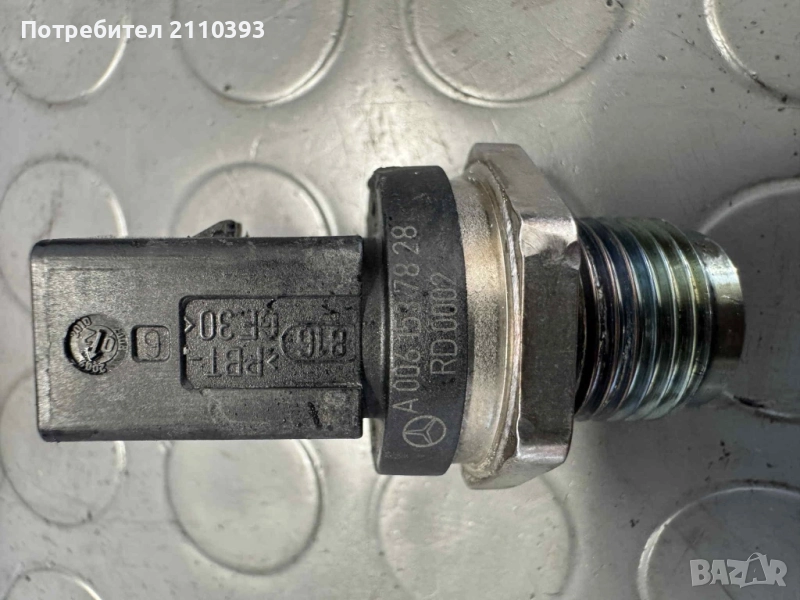 Датчик налягане на гориво за Мерцедес 350cdi, снимка 1