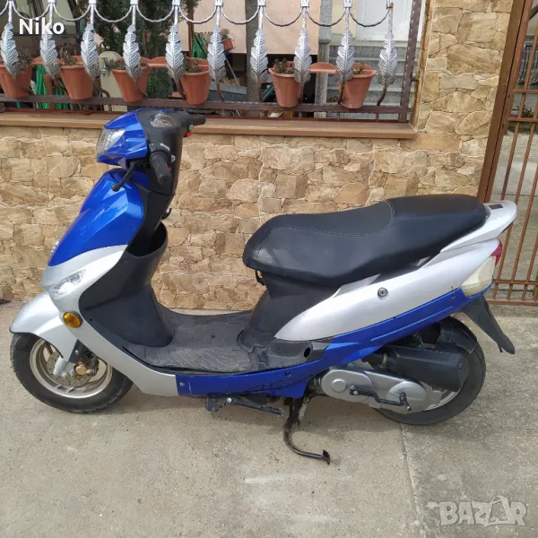 Peugeot V-Clic 50ku 4 takt, снимка 1