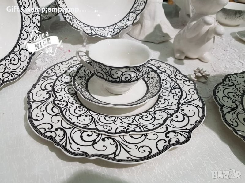 Красив порцеланов сервиз за хранене - бял с черен орнамент - 20 части, снимка 1