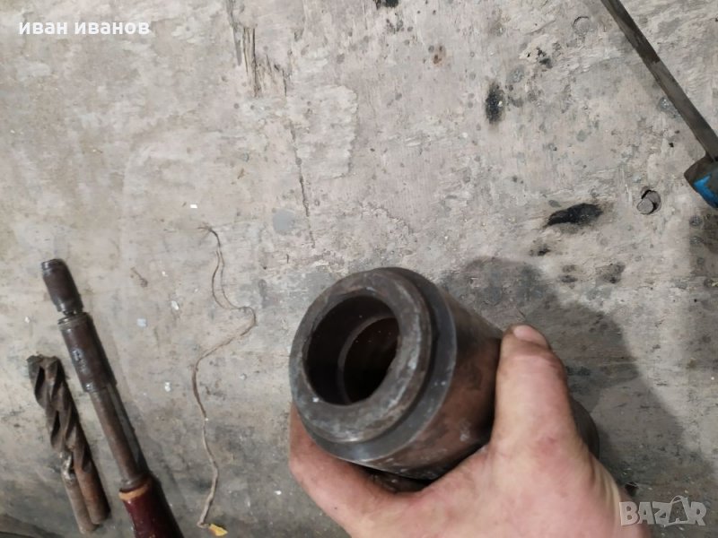 Център с преход, снимка 1