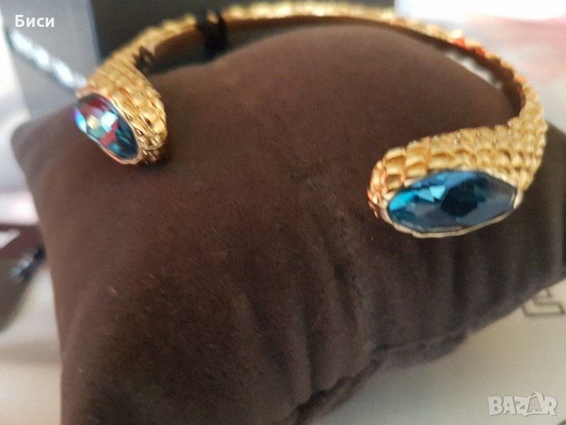 Just Cavalli-оригинална ,нова 18 к.позлатена гривна с естествени аквамарини, снимка 1