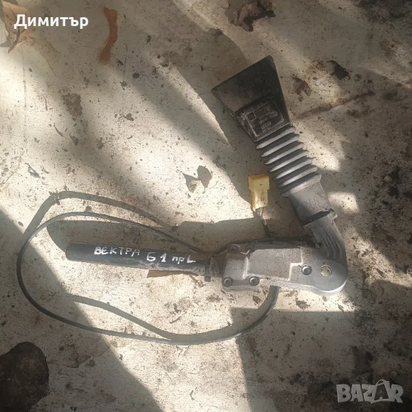 Закопчалка Колан Преден Ляв За Опел Вектра Б 1998г / Opel Vectra B 1998y, снимка 1