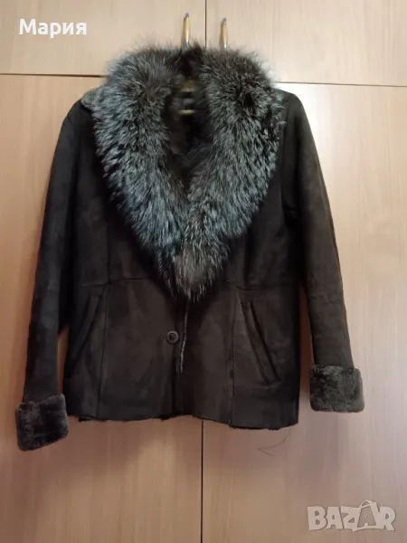 Продавам кожух от естествена агнешка кожа с яка от естествен косъм от каскада Лисица и шапка , снимка 1