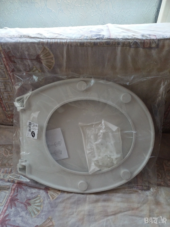 Нова тоалетна чиния, цена 5евро , снимка 1