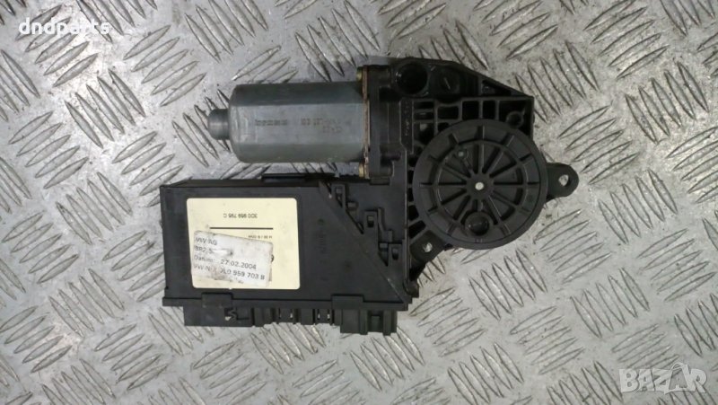 Моторче стъклоповдигач врата VW Touareg 2005г.(задна лява)	, снимка 1