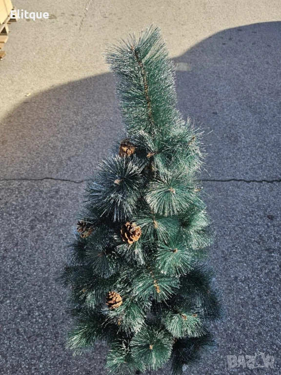 Елха - Изкуствена коледна елха с бели връхчета и шишарки 60 и 90см , снимка 1