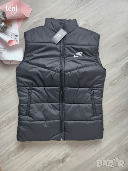Нови мъжки елеци nike , снимка 1