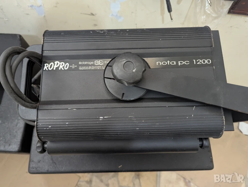 Театрални прожектори LDR Nota PC1200, снимка 1