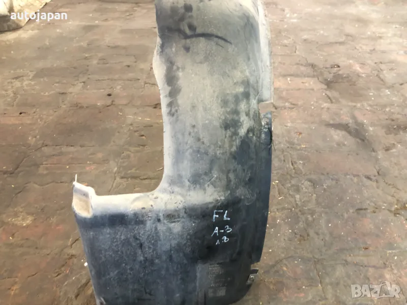 Преден ляв подкалник Audi A3 8l Ауди А3 8л , снимка 1