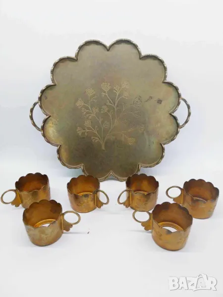 Античен месингов сервиз от поднос и шест поставки за чаши, Масивен месингов сервиз, снимка 1