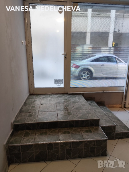 Собственик дава офис помещение под наем , снимка 1