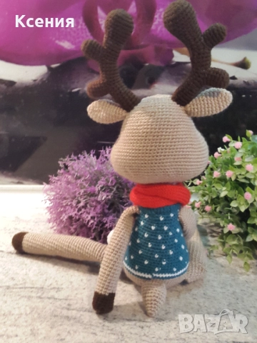Подарък за Коледа. Елен /Ролли с шал/, Ръчно изработена, Плетена играчка, снимка 10 - Плюшени играчки - 52514645