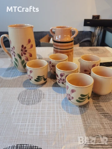 Керамични съдове за вино и вода