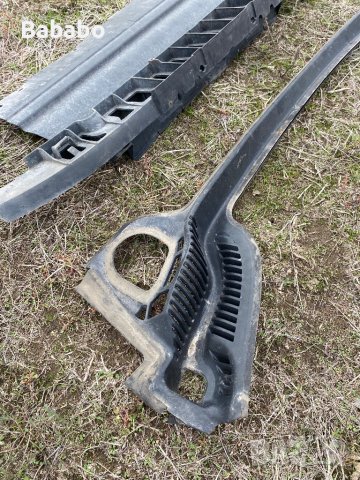 Пежо 407 кори под чистачки и радиаторите, снимка 2 - Части - 42963561