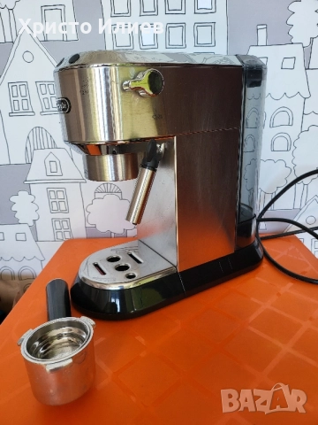 DeLonghi Dedica Кафемашина с ръкохватка, снимка 12 - Кафемашини - 51935839
