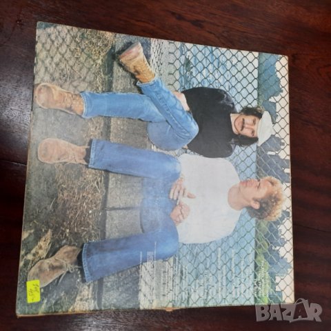 Simon &Garfunkel's  greatest hits,England