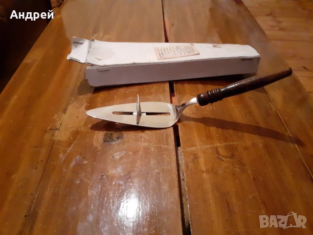 Стара лопатка за торта, снимка 3 - Антикварни и старинни предмети - 27986046