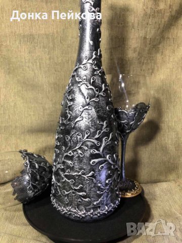 Ръчно изработен сервиз от 3 части бутилка и две чаши, снимка 6 - Декорация за дома - 38506038