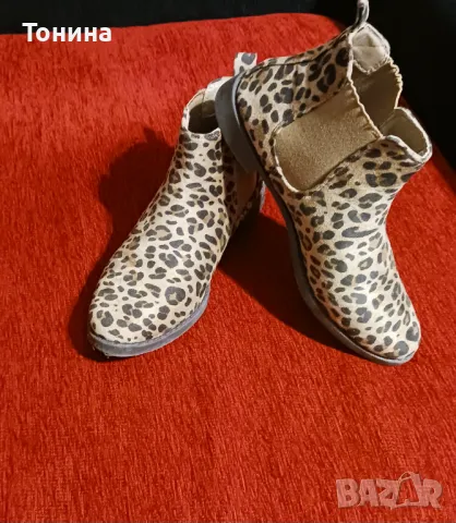 Дамско тигрово еко кожухче и дамски тигрови боти, снимка 8 - Якета - 48199206