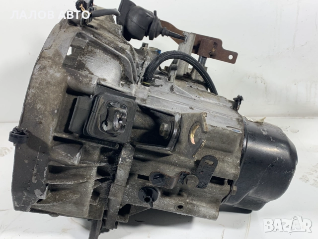 Скоростна кутия 5 степенна Дачия Логан Сандеро Лоджи 1.4i 1.6i Dacia Logan Sandero Lodgy 8200675637, снимка 4 - Части - 52687087