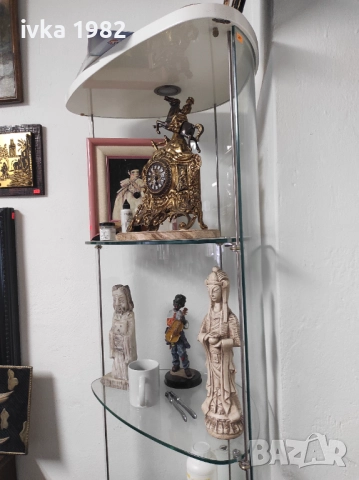 Стъклена витрина , снимка 8 - Секции и витрини - 51942138