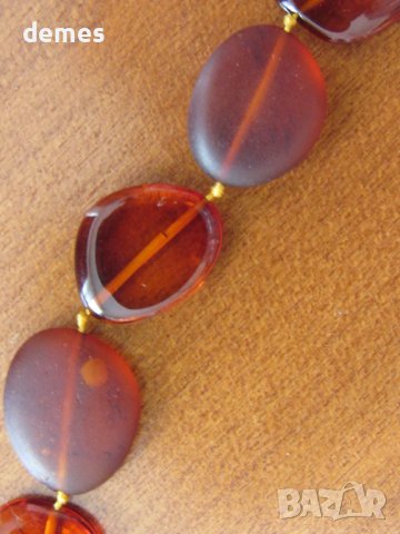 Дамско колие-овал от първокласен балтийски кехлибар, снимка 7 - Колиета, медальони, синджири - 43613415