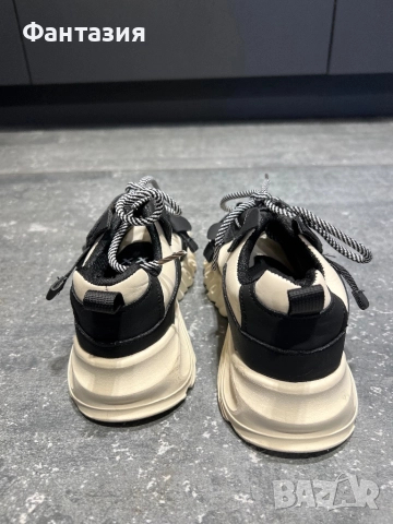 Маратонки обувани два пъти, снимка 3 - Детски маратонки - 51808852