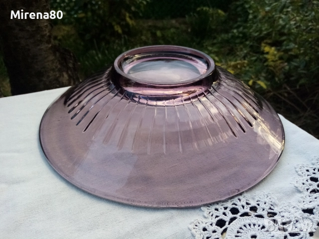 Българска фруктиера лилаво стъкло , снимка 4 - Чинии - 52280649