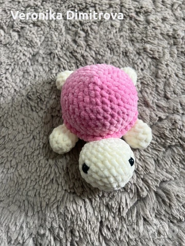 Плетени играчки-костенурки , снимка 2 - Плюшени играчки - 50748319