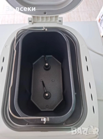 Хлебопекарна CBM-6562, 850W, 750/1000/1250гр. гр хляб, 1 зонa, 12 програми, CROWN, снимка 4 - Хлебопекарни - 51877745