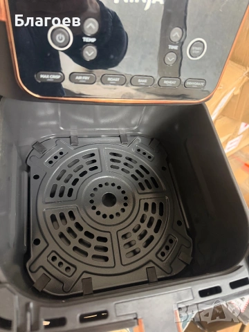 Фритюрник без мазнина Ninja Air Fryer MAX PRO, 6,2 л, черен/кафяв, с множество функции, голям капаци, снимка 2 - Фритюрници - 53189468