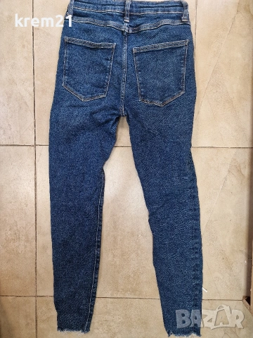 Дамско дънки Zara , снимка 4 - Дънки - 53508365