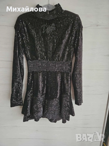 Черна парти рокля с пайети и цип