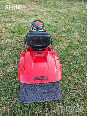 ТРАКТОРНА КОСАЧКА BRIGGS&STRATTON  17,5.КОНЯ. ПЕРФЕКТНА , снимка 7 - Градинска техника - 50899290