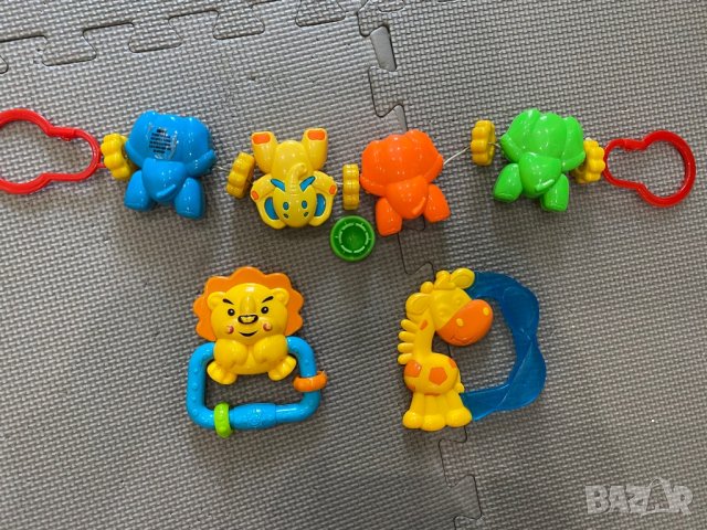 Лот бебешки дрънкалки и играчки, снимка 5 - Плюшени играчки - 28425152