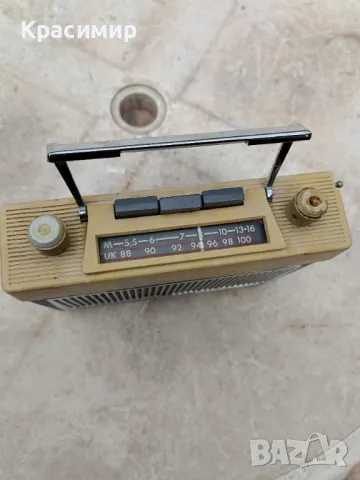 Ретро транзистор "Akkord" УКВ , снимка 4 - Антикварни и старинни предмети - 50201968