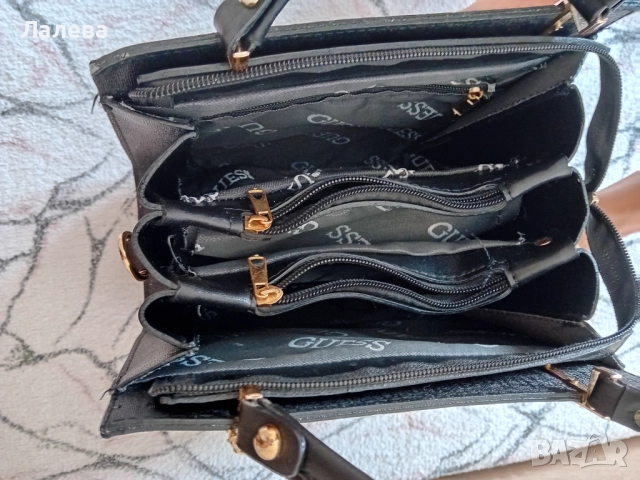 Дамска чанта Guess, снимка 5 - Чанти - 52513226