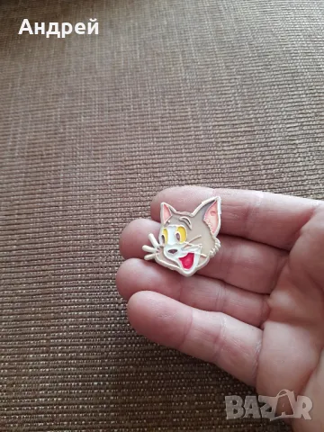 Стара мартеница котарака Том