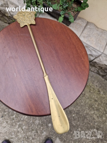 Английска антикварна бронзова обувалка , снимка 2 - Антикварни и старинни предмети - 52270118