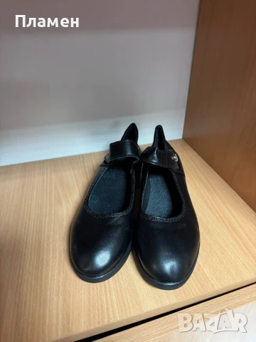 обувки телешка кожа 41, снимка 2 - Дамски ежедневни обувки - 51175828