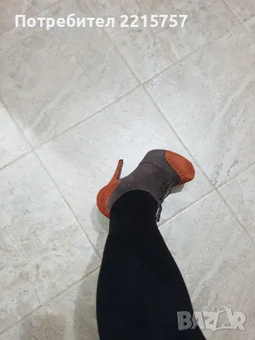 НОВИ обувки от естествен велур., снимка 6 - Дамски обувки на ток - 40803019