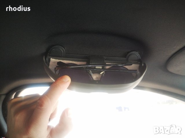 Черна кутия за очила за автомобил, снимка 5 - Аксесоари и консумативи - 11073386